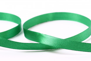 Лента атласная 12 мм ( 1/2 ") "Gamma" №035 зеленый 33 метра